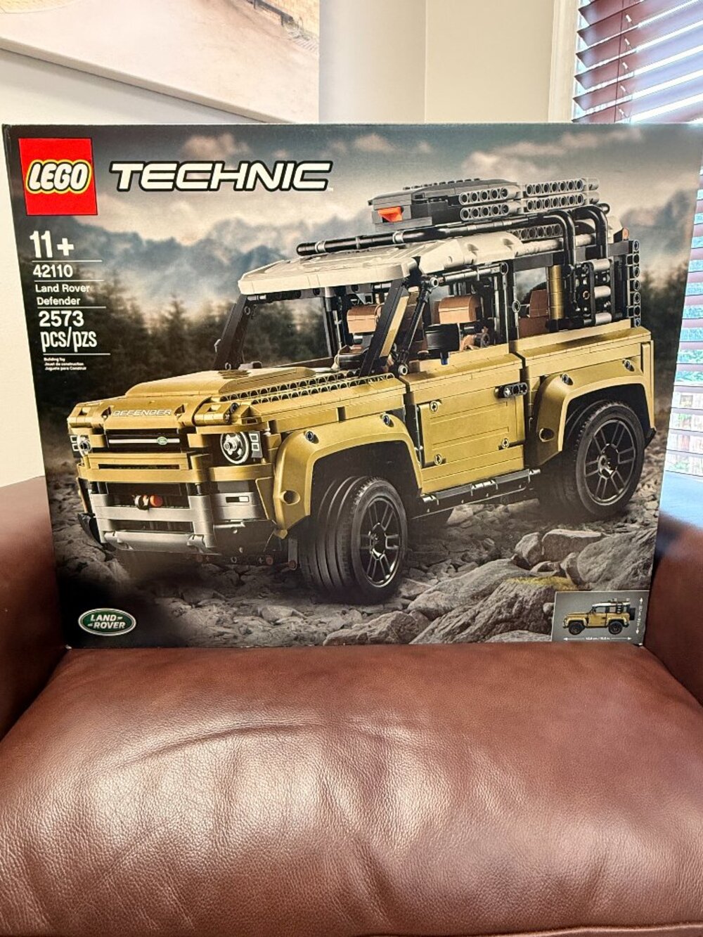 Lego Set 42110-Technic Land Rover Defender-RETIRED-RARE-HARD TO FIND-NISB